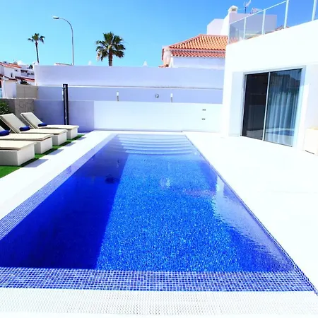 Flamingo Villa Costa Adeje (Tenerife)