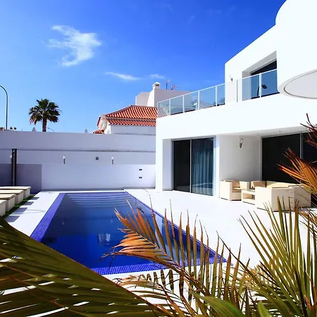 Flamingo Villa Costa Adeje (Tenerife)