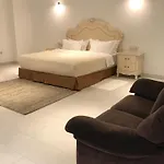 弗拉明戈别墅度假村 *